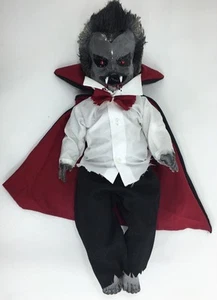 Bambola zombie vampiro Dracula Halloween 24" OOAK - Foto 1 di 12
