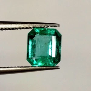 1.35ct Natural Emerald octagon cut nice green good luster AAA Exclusive gemstone - Picture 1 of 5