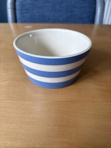 T G Green Cornishware Sugar Bowl - Picture 1 of 10