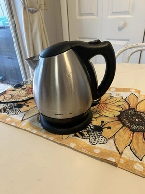 электрический чайник с горячей водой с автоматическим отключением - Изображение 1 из 3