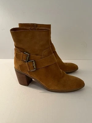 Anne Klein AKBilling Botines Marrón Gamuza Detalle Hebilla Para Mujer Talla 7.5M Foto 1 de 4