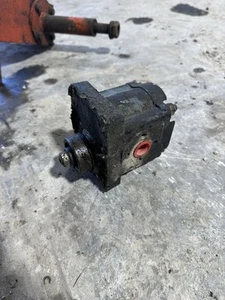 Long 510 Pump Tag #6355 - Picture 1 of 5