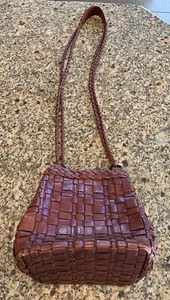 VINTAGE NINE WEST Woven Leather Brown Small Purse Crossbody 90’s Y2K - Picture 1 of 9