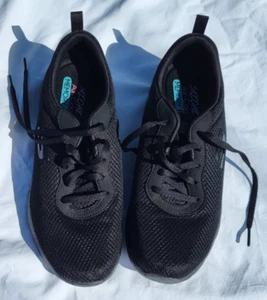 Sketchers Sneakers Women's 8.5 Black Lite Weight Memory Foam Comfort 13070 - Picture 1 of 8