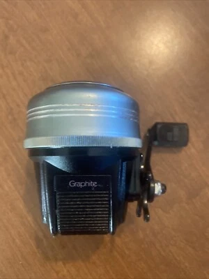 Molinete vintage Johnson Crappie Pro 230 - Imagem 1 de 4