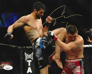 Carlos Condit Autographed 8x10 Photo JSA COA UFC Born Killer Fierce Knee Strike - Bild 1 von 2