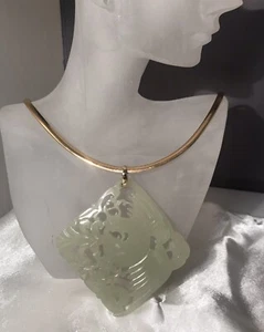 BEAUTIFUL LARGE CARVED GREEN JADE PENDANT WITH PHOENIX BIRDS -  14K GOLD BAIL - Picture 1 of 8