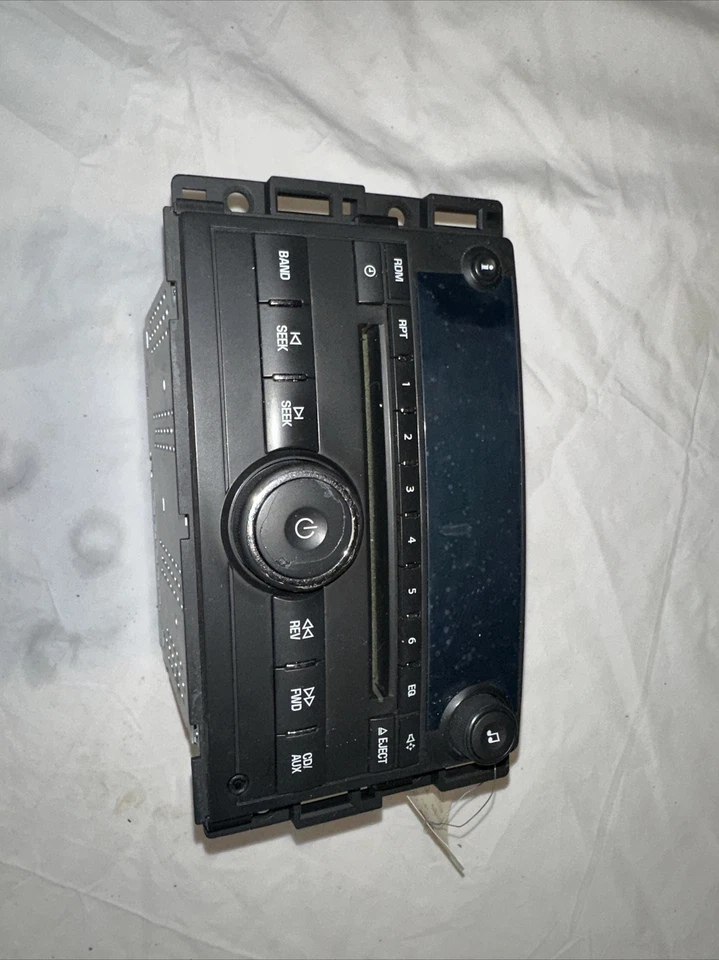 Pontiac G5 2007-2008 radio AM FM único CD auxiliar con Bluetooth parte de actualización 22714656 Foto 1 de 1