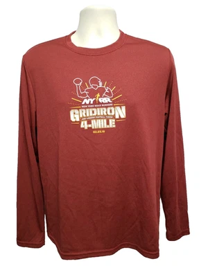Camiseta deportiva de manga larga NYRR Gridiron 4 millas de fútbol para adultos mediana borgoña Foto 1 de 4
