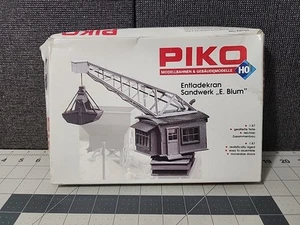 PIKO 61126 HO Scale Sand Works Unloading Crane Kit READ - Picture 1 of 19
