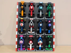Lego F1 Minifigures Displays - Picture 1 of 8