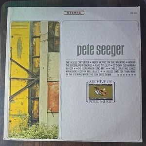 Pete Seeger - Archive of Folk Music - 1971 Everest Vinyl Record LP - Picture 1 of 4
