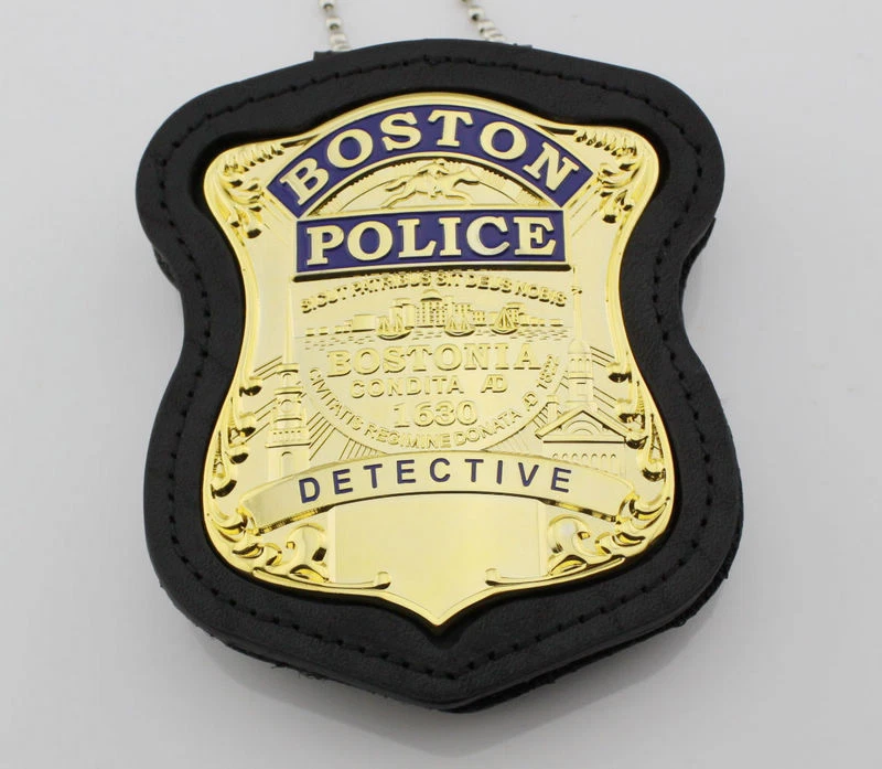 US Boston badge and leather holder with chain - Image 1 of 4
