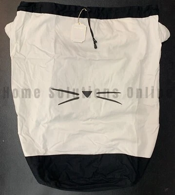 Mochila de lavandería Pottery Barn Teen Emily & Meritt The Cat Ear blanca 27,5" H 9976G Foto 1 de 4