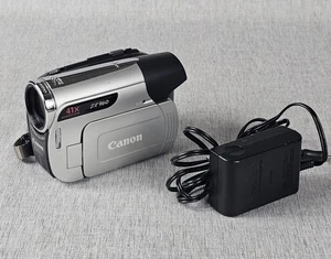 Canon Mini Videocamera DV ZR960 41X Zoom Avanzato Cavo di Ricarica Batteria Testata - Foto 1 di 21