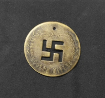 Authentic 1943 WWII Pendant Tag Coin German memorabilia - Image 1 of 3