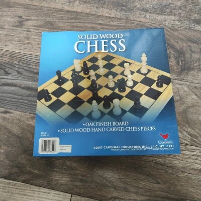 Ajedrez Cardinal madera maciza acabado roble tallado a mano 187 2007 sellado  Foto 1 de 4