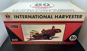 NIB SPEC CAST IH International Harvester Model 80 Pull Type Combine 1/16 - Picture 1 of 3