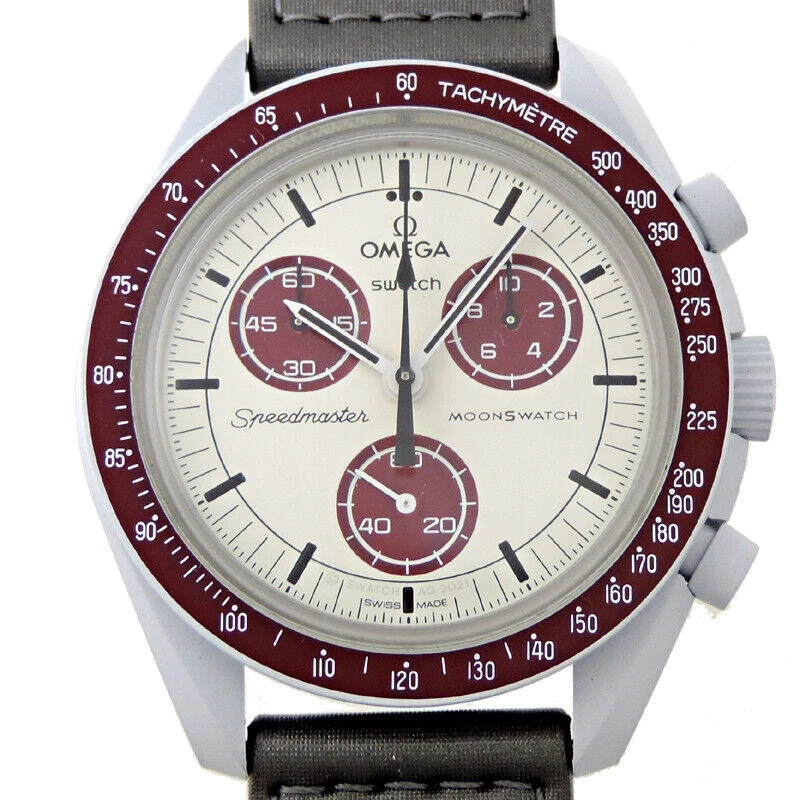 OMEGA Speedmaster Silver Men's Watch - SO33M101