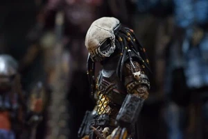 Máscara depredador personalizada escala 1/12 NO LED ***HECHA A PEDIDO*** - Imagen 1 de 8