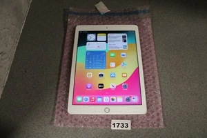 Apple iPad 6th. Gen. 32GB, Wi-Fi + 4G Cellular (Unlocked) 9.7 in - Silver iOS 17 - Picture 1 of 2