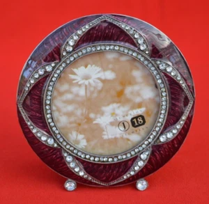 METAL ENAMELLED 2.5 x 2.5 INCH CIRCULAR PHOTO FRAME - UNUSED! - Picture 1 of 3