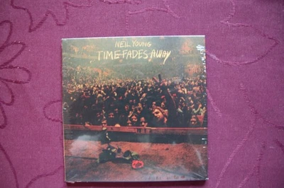Neil Young "Time Fades Away" Digipak-CD. Neu & OVP - Bild 1 von 2