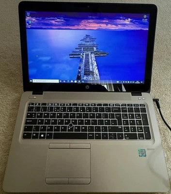 HP ELITEBOOK 850 G3 - i5-6300U @ 2.40GHz - 8GB RAM - 256GB SSD - Win 10 PRO - Image 1 of 4