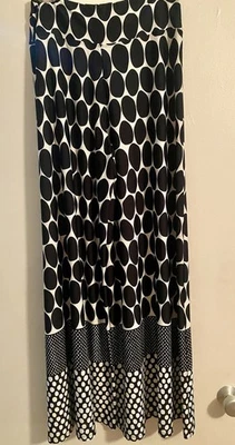 Coco BIANCO Wide Leg Black White Circle Pattern Pants Sz Medium - Image 1 of 4