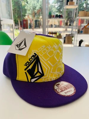 High Quality Men's Full Stone sport  Hat Clothing Men - Unisex - Image 1 of 3