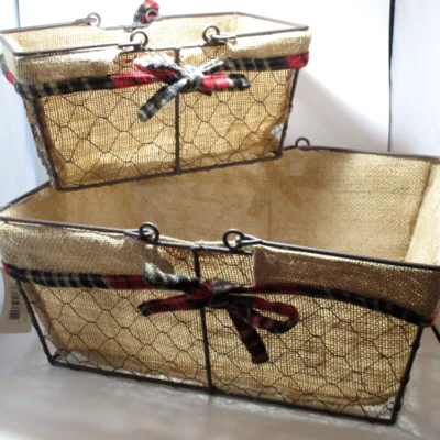 Set of 2 Chicken Wire Baskets 13"x9" and 10"x6.5" - Image 1 of 4