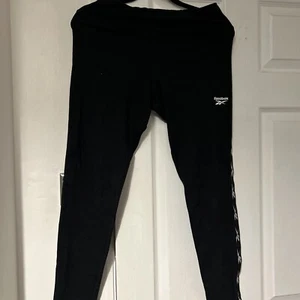 Black Reebok Gym Leggings Size M - Picture 1 of 3
