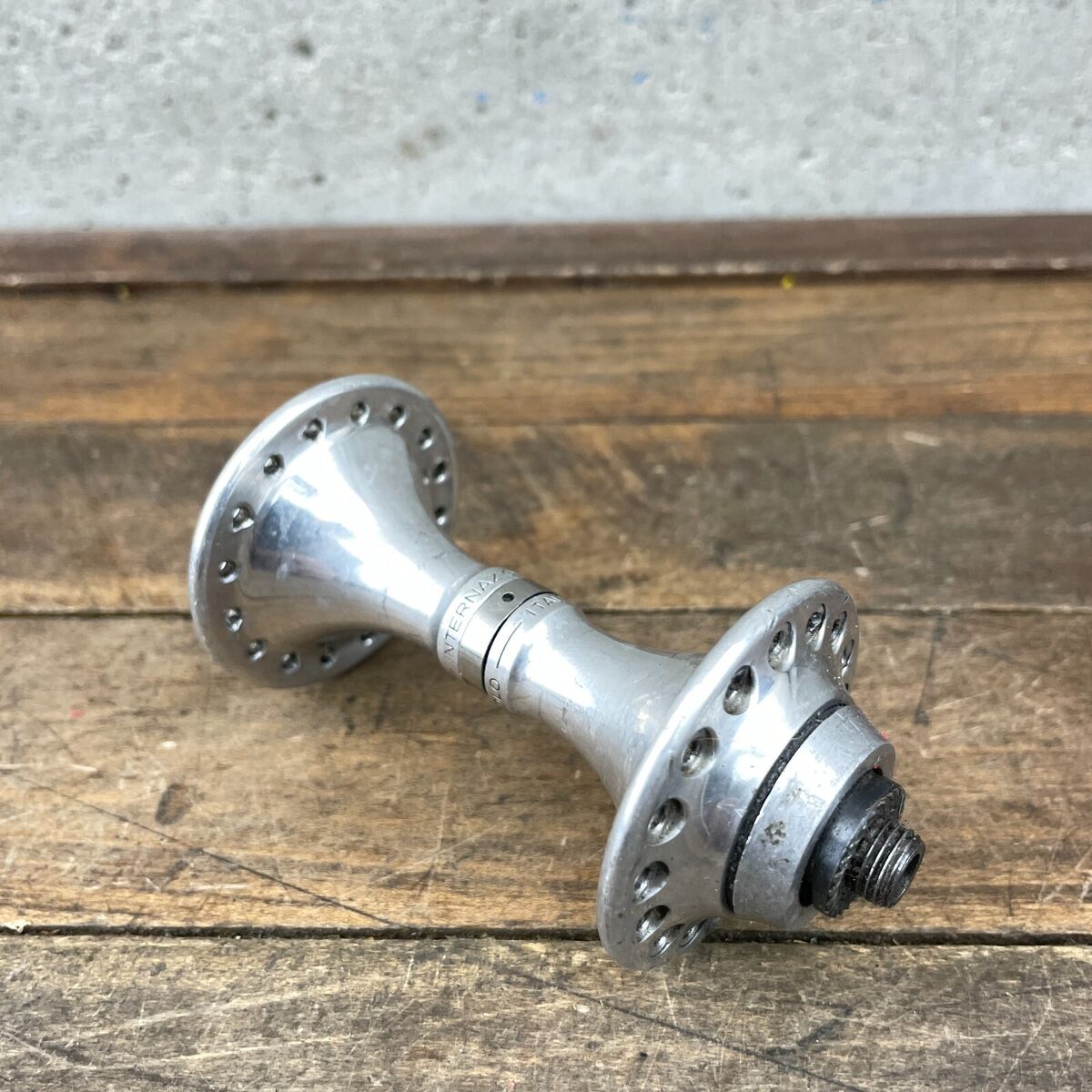Campagnolo Bicycle Front 32 Spoke Holes Hubs for sale | eBay Campagnolo Bicycle Front 32 Spoke Holes Hubs for sale | eBay