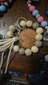 Silicone Beaded Wristlet Bracelet Keychain Bangle Keyring Hands Free Purse Gift - Picture 1 of 7