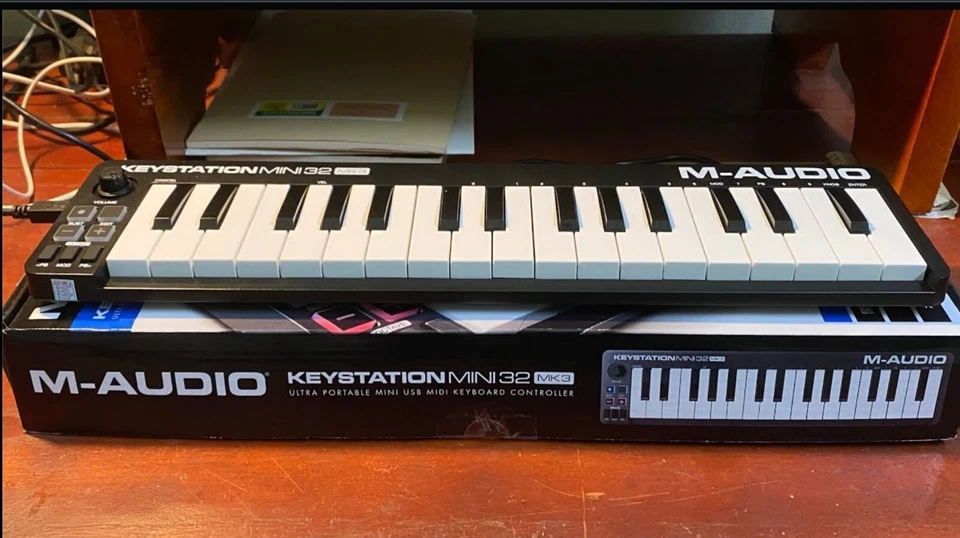 M-AUDIO Keystation Mini 32 - Immagine 1 di 1