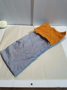 Saco de dormir grande para muñeca 19 X 8 gris y naranja - Imagen 1 de 3
