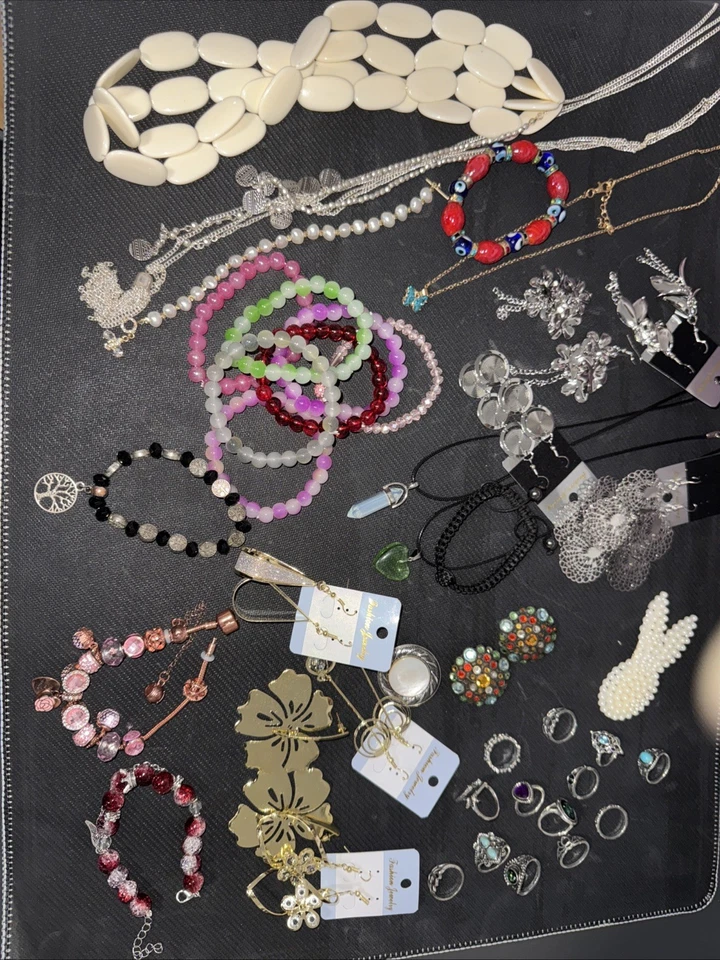 Konvolut Modeschmuck Aus Nachlass  1 - Bild 1 von 4