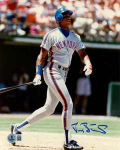 DARRYL STRAWBERRY SIGNED AUTOGRAPHED 8x10 PHOTO NEW YORK METS LEGEND BECKETT BAS - Picture 1 of 2