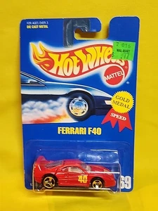 Hot Wheels Ferrari F40 Collector Gold Medal Speed #69 NIP 13582 🔥(A3) - Picture 1 of 23
