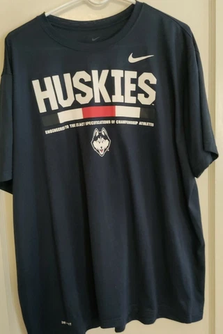 UConn Huskies team issue XXL shirt athletic cut Nike Dri-Fit Cover