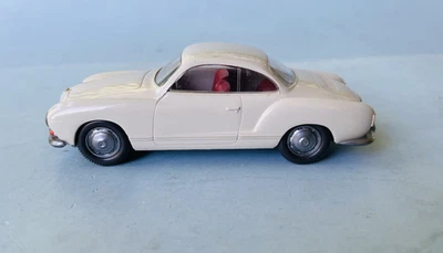 Wiking масштаб 1/40 Karmann Ghia - Изображение 1 из 4