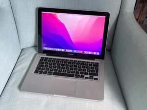 Apple MacBook Pro 13 Zoll, Intel C2D 2.26GHz, 4GB RAM, 240GB SSD, MacOS Monterey - Bild 1 von 12