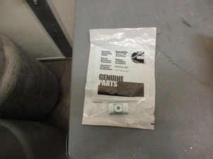 3917717 Cummins tube brace made in USA OEM - Bild 1 von 2
