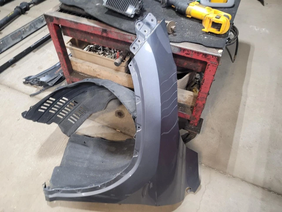 (LOCAL PICKUP ONLY) Driver Left Fender Fits 16-22 LEXUS RX350 2046688 - Image 1 of 1