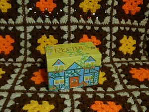 Hallmark Vintage Metal RECIPE BOX Chicken Birdhouse Country Farmhouse Empty - Picture 1 of 14