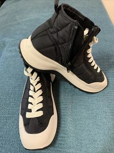 Zara Designer Damen gebrauchte schwarz/weiß gesteppte Hi-Top Sneakers 6 US, 36 EU - Bild 1 von 6