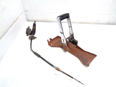 1970 1971 1972 CHEVROLET CAMARO SS RS Z28 AUTOMATIC SHIFTER W/CABLE ORIGINAL GM - Image 1 of 4