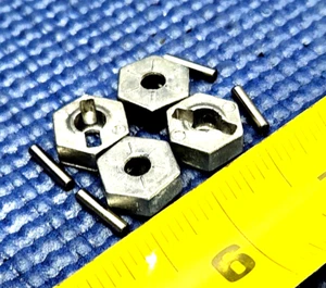 *NEW* 14mm METAL WHEEL HEX HUBS PINS ARRMA 3S VENDETTA ARAC9472 ARAC8003 - Picture 1 of 3