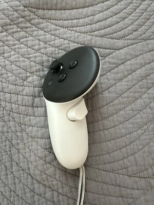 Meta Quest 3 Left Hand Controller Only White VR Controller - Tested Works - Image 1 of 4