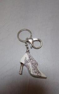 Llave, Joya De Bolsa Botín Blanco Y Cristal Strass - Imagen 1 de 1